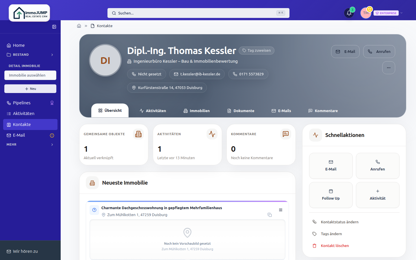 Kontakt-Detailseite mit Tabs Übersicht, Aktivitäten, Immobilien, Dokumente, E-Mail, Kommentare und Schnellaktionen